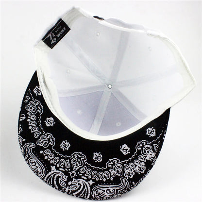 Gorra Diseño Bandana – Ajustable y Unisex
