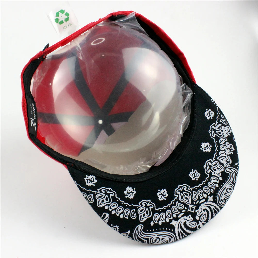 Gorra Diseño Bandana – Ajustable y Unisex